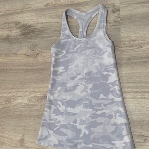 Lululemon camo tank